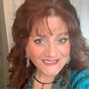 Meet your Posher, Lillian